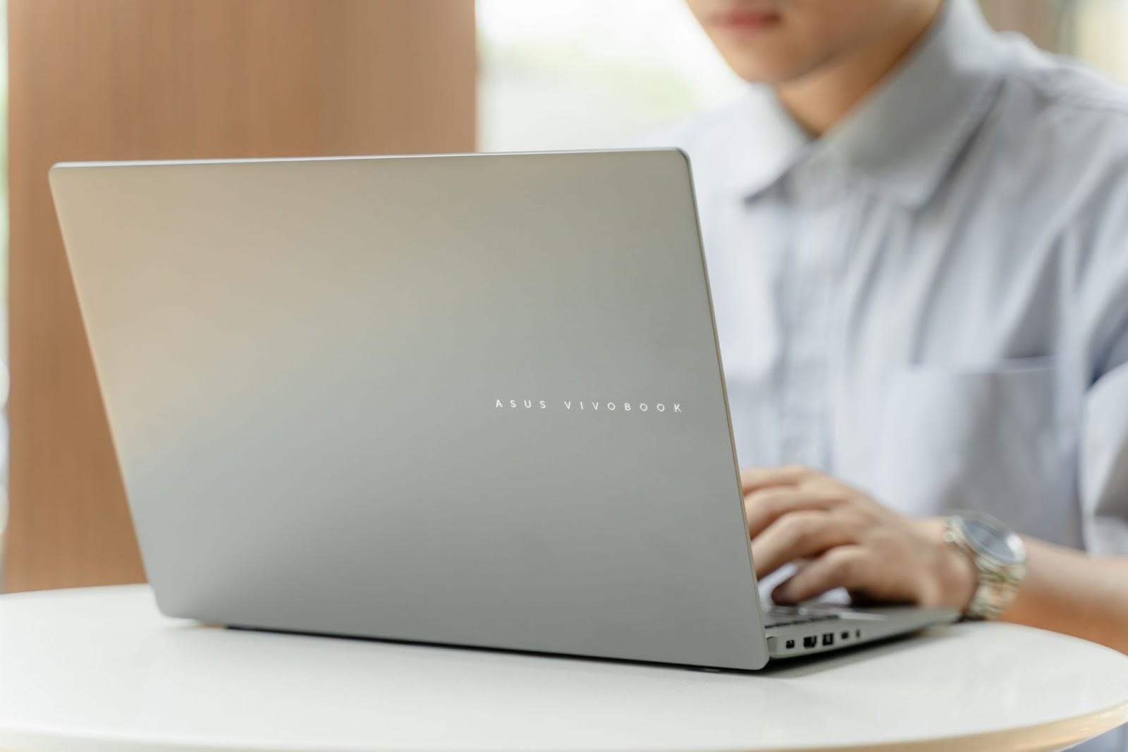 ASUS