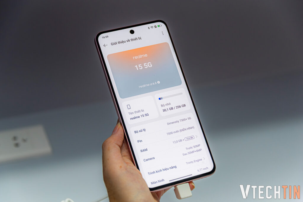 realme 15