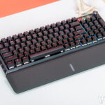 trên tay Corsair Vanguard 96 – Bàn phím cơ gaming gõ ngon, lại có thể làm StreamDeck