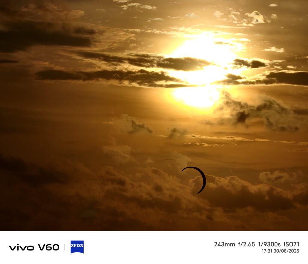 Đánh giá vivo V60 5G