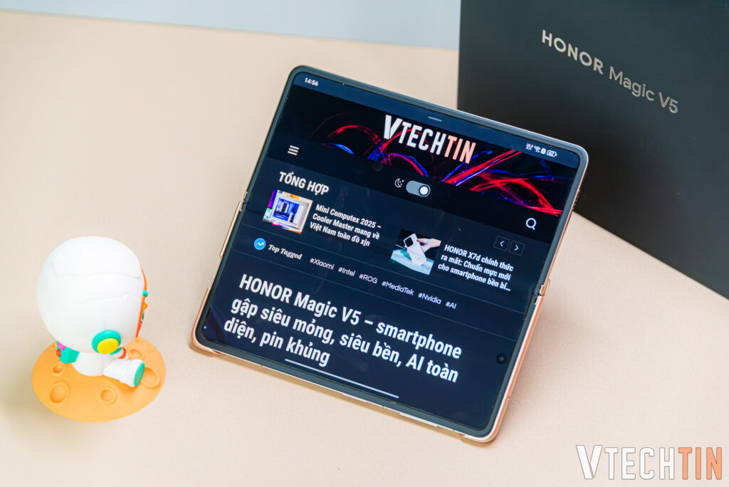 Trên tay HONOR Magic V5