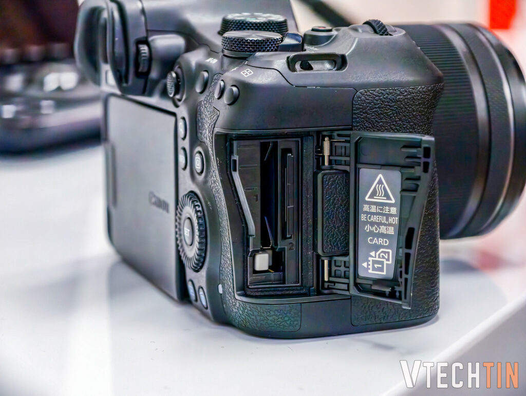 Trên tay Canon R6 Mark III