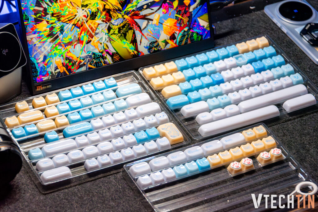 trên tay Absolute Cat MAO