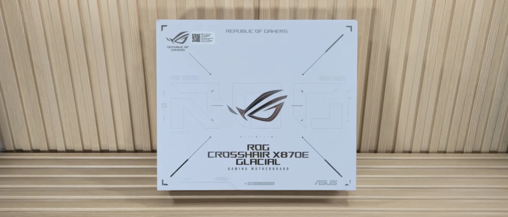 Trên tay ROG Crosshair X870E Glacial