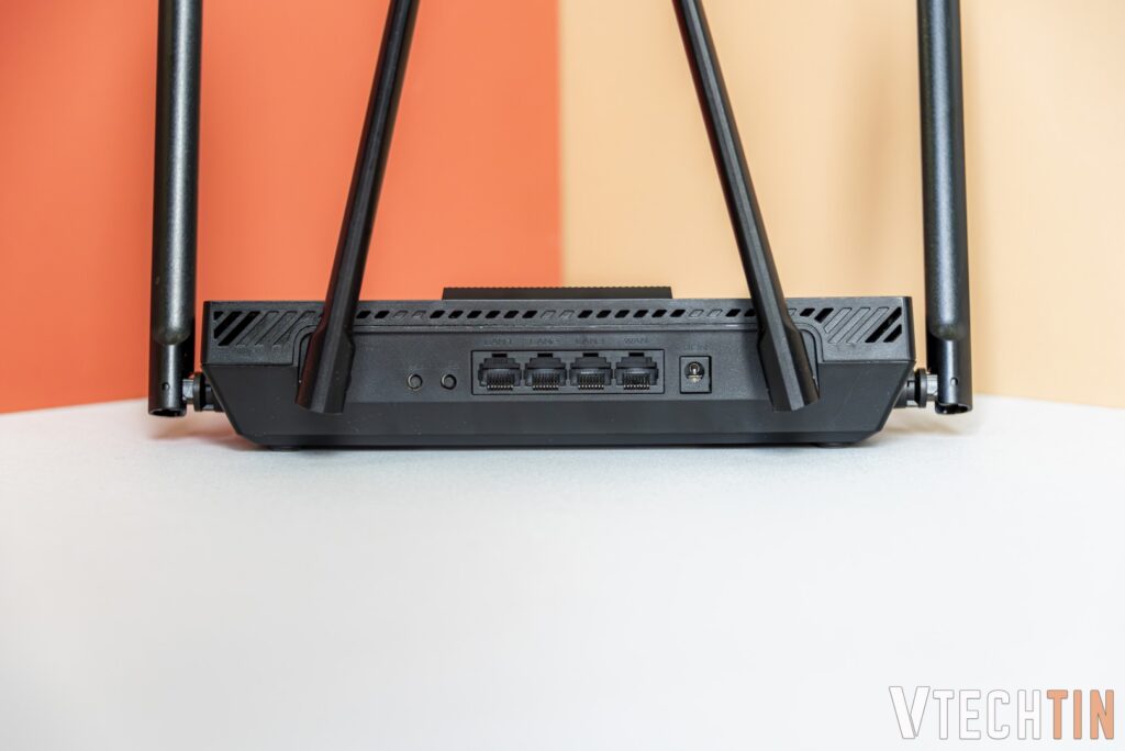 ASUS